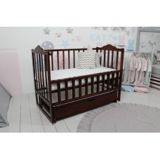 Кроватка детская Baby Comfort ЛД3 ящик, шарнир-подшипник + фиксатор, с откидной боковиной, дерево бук (Орех)
