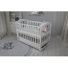 Кроватка детская Baby Comfort ЛД4 ящик, шарнир-подшипник + фиксатор, с откидной боковиной, дерево бук (белый)