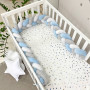 Бортик Коса белый/серый меланж/ярко-голубой (Машинки. Голубая геометрия) (2,2 м, круг или 3 стороны кровати)